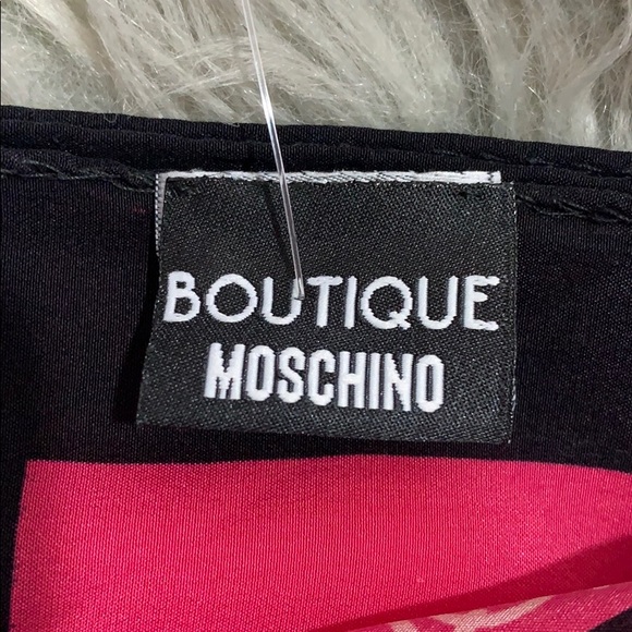 Moschino - Heart Silk Scarf - Picture 5 of 5